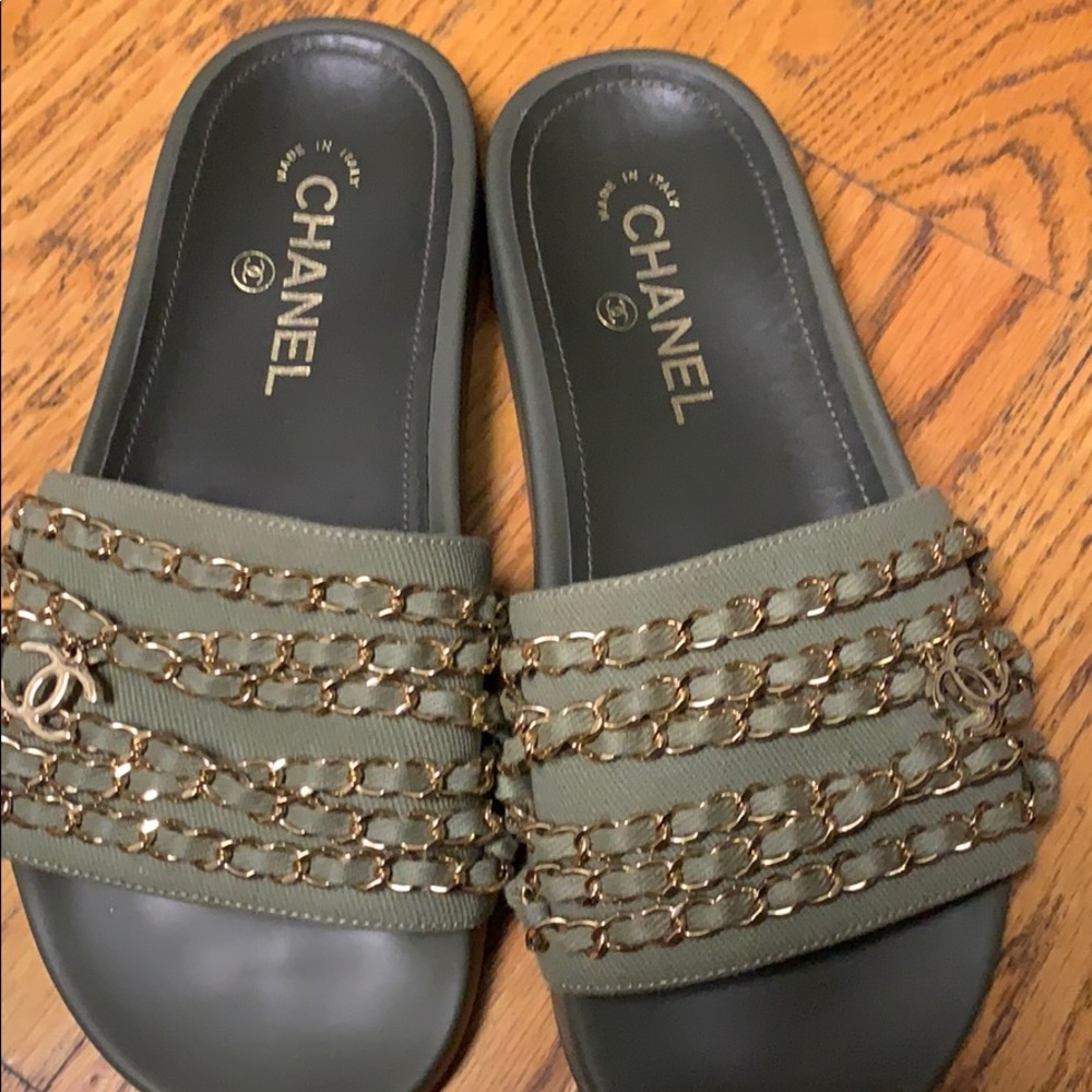 Chanel flats